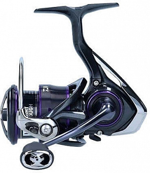 katushka_daiwa_21_prorex_v_lt_4000_cxh_b